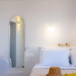 Okeanos 2, Panoramic Sea & Garden View Villa *
