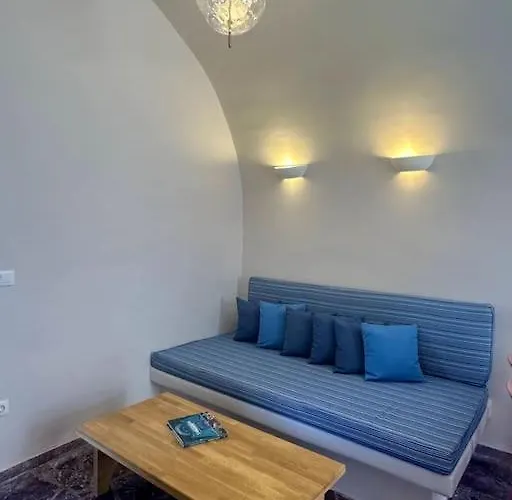 Okeanos 2, Panoramic Sea & Garden View Foinikiá